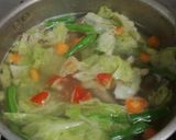 Foto langkah ke 1 dari resep Sayur Sop Ceker Ayam.