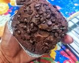 Foto langkah ke 5 dari resep Chocolate banana muffin.