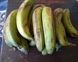 A picture of step 1 of Banana crisps#theme challenge# cooking with bananas.