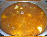 A picture of step 4 of Alo gosht shorba.