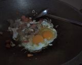 Foto langkah ke 2 dari resep Nasi goreng ceria.