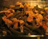 Foto del paso 5 de la receta: Ensalarda tricolor y alcauciles a desplumarrr!
