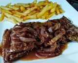 Foto del paso 9 de la receta: ESCALOPINES DE Hígado 🥩en Reducción de Vino Tinto y Cebolla...!