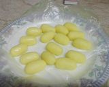A picture of step 3 of Rus malaee.