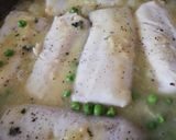 Foto del paso 3 de la receta: Filetes de merluza en salsa verde