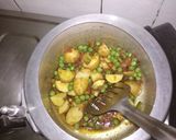 मेथी-मटार पूलाव रेसिपी स्टेप 3 फोटो 