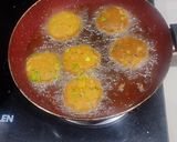 A picture of step 3 of Leftover Potato Cutlets.