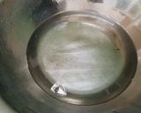 Hình bước làm 1 của món Bánh gạo cay làm từ bánh tráng