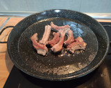 Foto del paso 2 de la receta: Arroz de costillas al horno