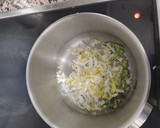 Foto del paso 3 de la receta: Sopa de verduras con ajo, muy rápida!