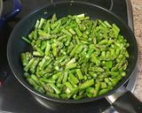 Foto del paso 3 de la receta Putanesca con espárragos trigueros(vegetariano)