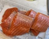 A picture of step 2 of Simmered Salmon and Potatoes (Sakejaga).