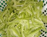 Hình bước làm 1 của món Khổ Qua Xào Trứng