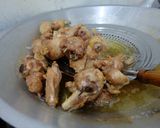 Foto langkah ke 2 dari resep Ayam Saus Mentega.