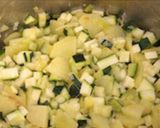 Foto del paso 4 de la receta Vichyssoise de puerro calabacín y patata con huevo (Vichisua)(crema de verdura)