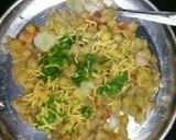 A picture of step 4 of Matar chaat.