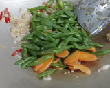 Foto langkah ke 2 dari resep Tumis sayur.