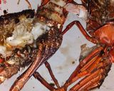 Foto langkah ke 3 dari resep Lobster bakar lada hitam.