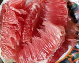 A picture of step 2 of Pink Pomelo with Green Chili Chutney.