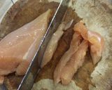 Hình bước làm 2 của món Ức gà chiên tẩm ngũ vị hương