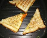 A picture of step 3 of Suji Toast.