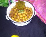 A picture of step 4 of Punjabi Chole.