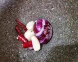 Gambar langkah 1 resipi Tumis Kacang Panjang, Tauhu, Cendawan & Lobak Merah.