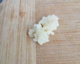 Foto del paso 1 de la receta: Tortillitas de gulas