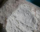 A picture of step 5 of Chole Buns.