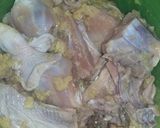 Foto langkah ke 2 dari resep Ayam goreng lado hijau.