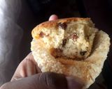 A picture of step 9 of Raisins cupcake.