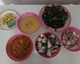 A picture of step 1 of Ungu soup.