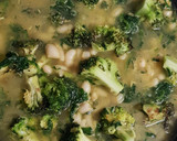 Foto del paso 5 de la receta: Sopa de alubias y brócoli