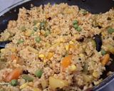 A picture of step 4 of Broken Wheat upma.
