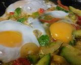 Foto del paso 4 de la receta: Huevos sobre el colchón🍳