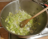Foto del paso 2 de la receta: Crema de puerros