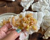 A picture of step 5 of Sweet Shrimp Poke on Rice Paper Chips.