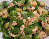 Foto del paso 2 de la receta: Ensalada especial con langostinos