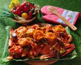 Foto langkah ke 7 dari resep Silaturahmi Rajungan dkk nya dalam Siraman Saus Padang 🦀🦐🦑🌽🥦🌶.
