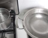 Foto langkah ke 3 dari resep 60. Beef Brisket in Clear Broth .