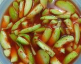 Foto langkah ke 8 dari resep Asinan Kedondong Segar.