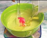 Foto langkah ke 7 dari resep BOLU KUKUS PANDAN MEKAR || BOLU KUKUS ANTI GAGAL.