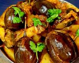 भरवाँ बैंगन और आलू की सब्जी (bharva baingan aur aloo ki sabzi recipe in Hindi) रेसिपी चरण 5 फोटो