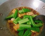 Hình bước làm 3 của món Tương hột kho gừng