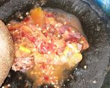 Foto langkah ke 2 dari resep Udang saus padang.