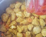 Foto del paso 4 de la receta: Patatas con pollo. en adobo andaluz olla rápida