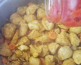 Foto del paso 4 de la receta: Patatas con pollo. en adobo andaluz olla rápida