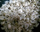 Hình bước làm 4 của món Bánh Đa Xúc Nấm Đậu (Món Chay)