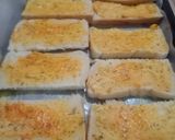 Foto langkah ke 4 dari resep 46. Simple Pizza Bites.