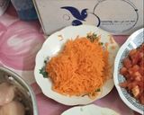 صورة لخطوة 2 من وصفة دجاج بالخضار والكركم